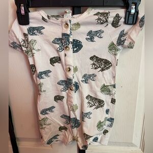 Kate Quinn Frog button up shortie 18-24M